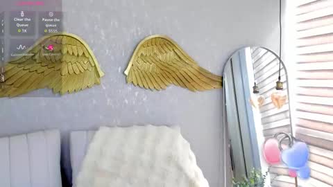 Snapshot of emmaferrary chatting on 11-04-25, 06:51 Emma Ferrary online show from 11-04-25, 06:51