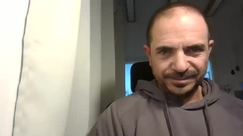 Ariel online show from 02-10-25, 04:47