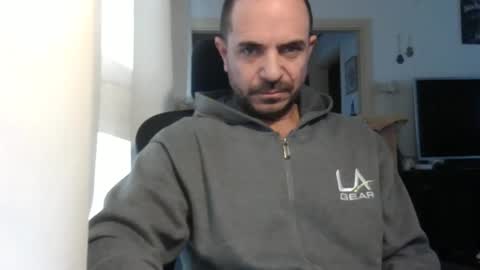 Snapshot of emmagold123 chatting on 01-17-26, 07:02 Ariel online show from 01-17-26, 07:02