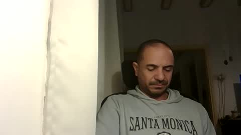 Snapshot of emmagold123 chatting on 02-06-26, 10:13 Ariel online show from 02-06-26, 10:13