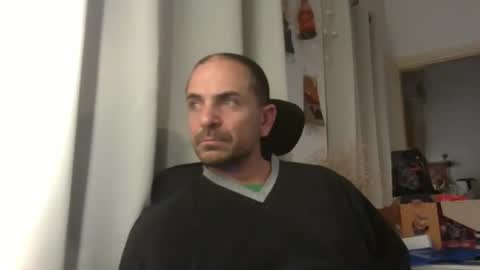 Snapshot of emmagold123 chatting on 03-10-26, 09:20 Ariel online show from 03-10-26, 09:20