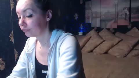 EmmaGoldX online show from 02-20-26, 06:52