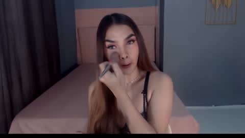 Snapshot of emmahardcockts chatting on 02-05-26, 05:23 Emma online show from 02-05-26, 05:23