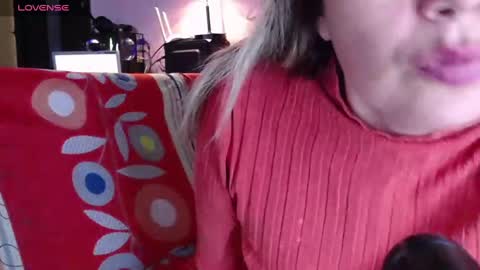 Snapshot of emmahenderson chatting on 01-25-25, 11:22 Andrea online show from 01-25-25, 11:22