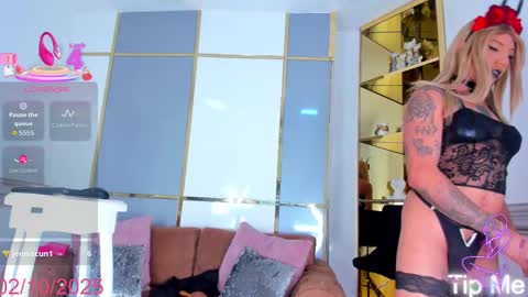 Emma online show from 10-02-25, 01:40