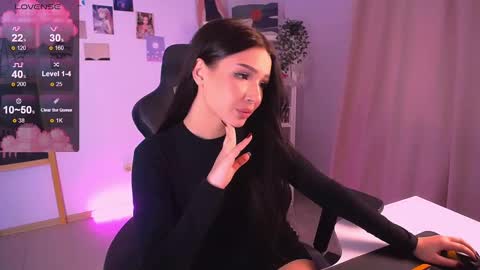 Emma online show from 12-04-24, 06:33