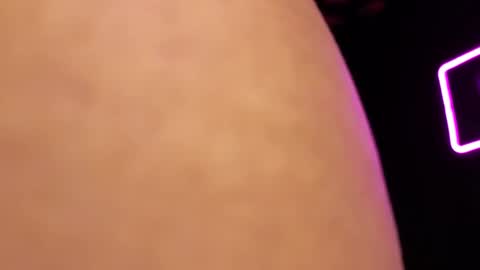 Emma online show from 02-11-25, 07:48