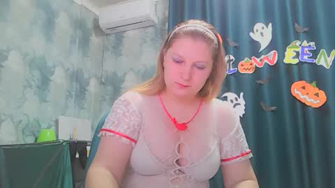emmamelody online show from 10-25-25, 10:37
