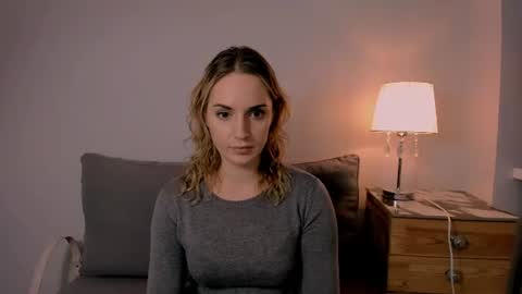 Emma online show from 10-28-25, 04:09