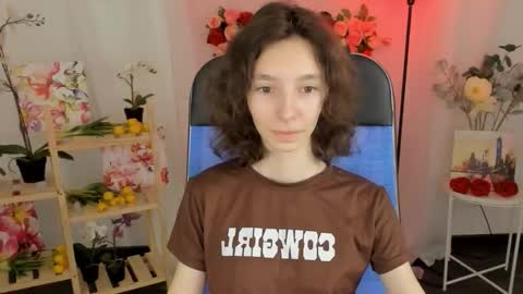 Snapshot of emmanuellbrown chatting on 01-14-26, 04:18 emmanuellbrown online show from 01-14-26, 04:18