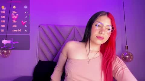 Emma online show from 09-29-25, 02:38