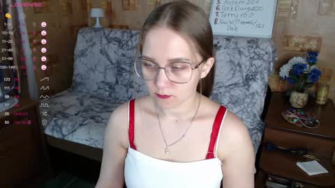 Mia online show from 12-07-24, 10:34