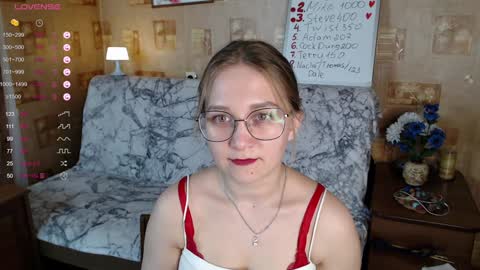 Mia online show from 12-07-24, 01:40