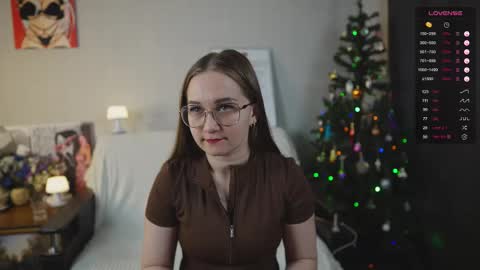 Mia online show from 12-20-25, 10:00