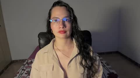 Emma Torres online show from 03-02-25, 01:04