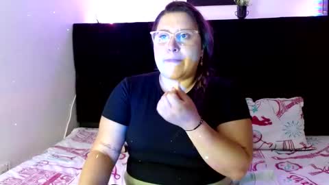 Snapshot of emmatower chatting on 09-15-25, 07:36 emmatower online show from 09-15-25, 07:36