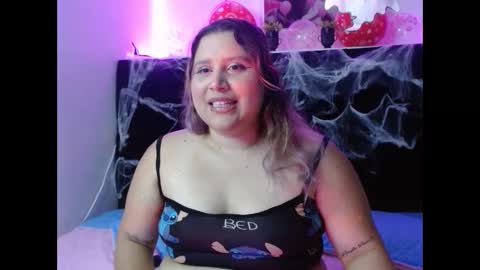 Snapshot of emmatower chatting on 10-20-25, 07:25 emmatower online show from 10-20-25, 07:25