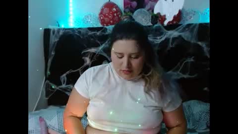 Snapshot of emmatower chatting on 10-21-25, 07:47 emmatower online show from 10-21-25, 07:47