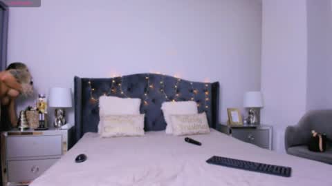 Emma online show from 01-09-26, 11:39