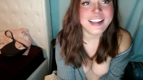 YourDreamGirl Emma  online show from 11-06-25, 09:26