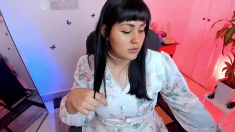 EMMA online show from 01-25-25, 02:25