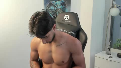 Emmet online show from 09-22-25, 03:47