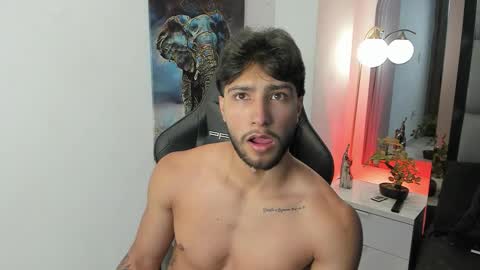 Emmet online show from 11-01-25, 04:09