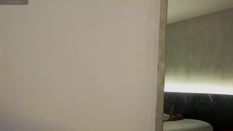 emmi_collins online show from 04-29-26, 08:26