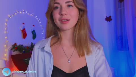 Snapshot of emmi_rosee chatting on 01-04-25, 04:43 Miss Emmi online show from 01-04-25, 04:43