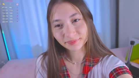 Snapshot of emmicanfly chatting on 04-28-26, 11:15 Emmi online show from 04-28-26, 11:15