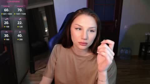 Snapshot of emmiclo chatting on 02-22-25, 06:08 Emily online show from 02-22-25, 06:08