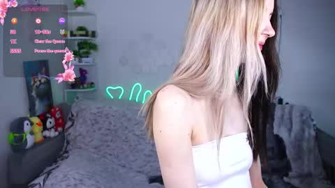 emmie_everly online show from 03-12-26, 12:11