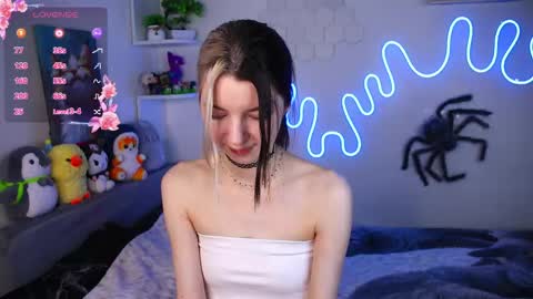 emmie_everly online show from 05-02-26, 07:41