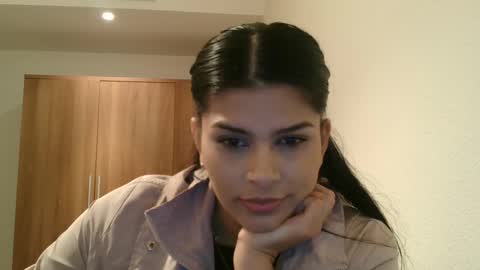 Snapshot of emmie_xxx chatting on 12-03-24, 12:06 emmie online show from 12-03-24, 12:06