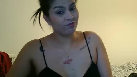 Snapshot of emmie_xxx chatting on 12-11-24, 08:26 emmie online show from 12-11-24, 08:26