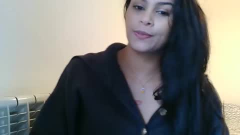 Snapshot of emmie_xxx chatting on 12-11-24, 11:30 emmie online show from 12-11-24, 11:30