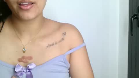 Snapshot of emmie_xxx chatting on 12-22-24, 08:47 emmie online show from 12-22-24, 08:47