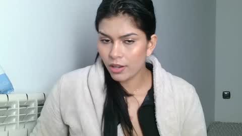 Snapshot of emmie_xxx chatting on 01-22-25, 11:56 emmie online show from 01-22-25, 11:56