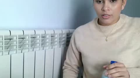 Snapshot of emmie_xxx chatting on 01-24-25, 03:55 emmie online show from 01-24-25, 03:55