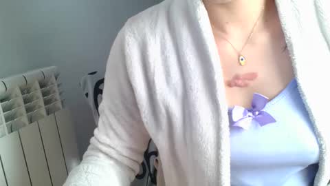 Snapshot of emmie_xxx chatting on 01-31-25, 11:46 emmie online show from 01-31-25, 11:46