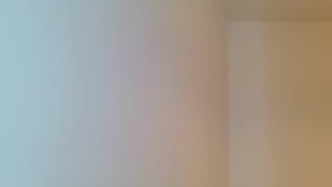 Snapshot of emmie_xxx chatting on 02-06-25, 12:48 emmie online show from 02-06-25, 12:48