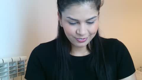 Snapshot of emmie_xxx chatting on 02-21-25, 08:38 emmie online show from 02-21-25, 08:38