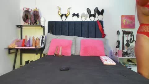          online show from 02-03-26, 12:32