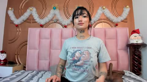 Emmily keller online show from 01-03-25, 01:25