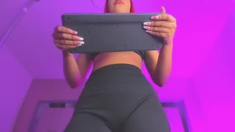    online show from 09-10-25, 11:43