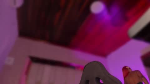    online show from 02-12-26, 12:11