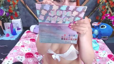 Snapshot of emmily_walker chatting on 02-20-25, 09:44 EmmilyWalker online show from 02-20-25, 09:44