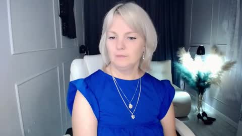 emmmam online show from 11-28-25, 10:18