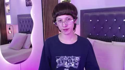SERGIO online show from 04-30-26, 08:57