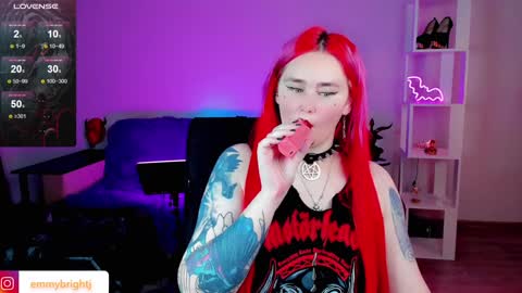 Emmy Bright     50  online show from 01-17-25, 12:31